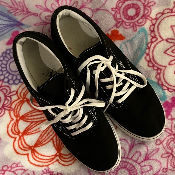Vans Shoes - Vans Atwood Black and White Canvas Low Top Shoes Womens Size 9